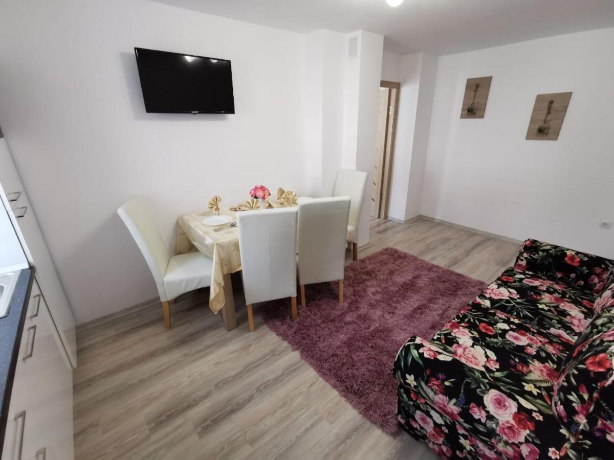 Apartament Gold Luxury Tîrgu Ocna Exterior foto