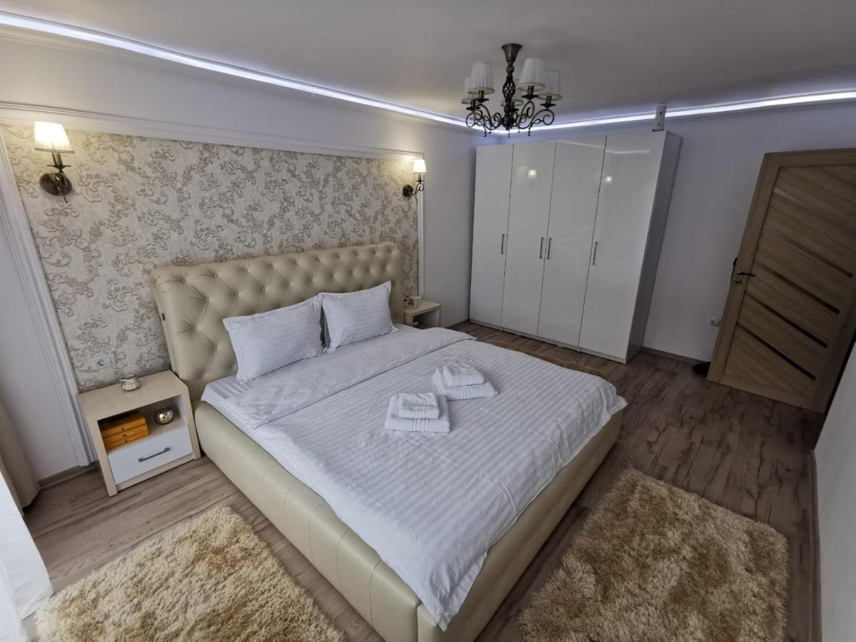Apartament Gold Luxury Tîrgu Ocna Exterior foto